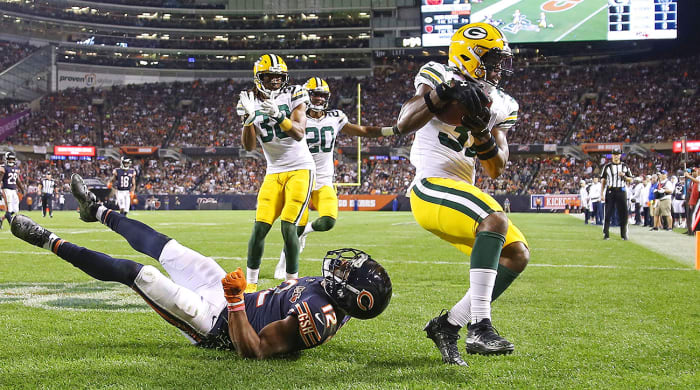adrian-amos-packers-bears-nfl-week-1.jpg